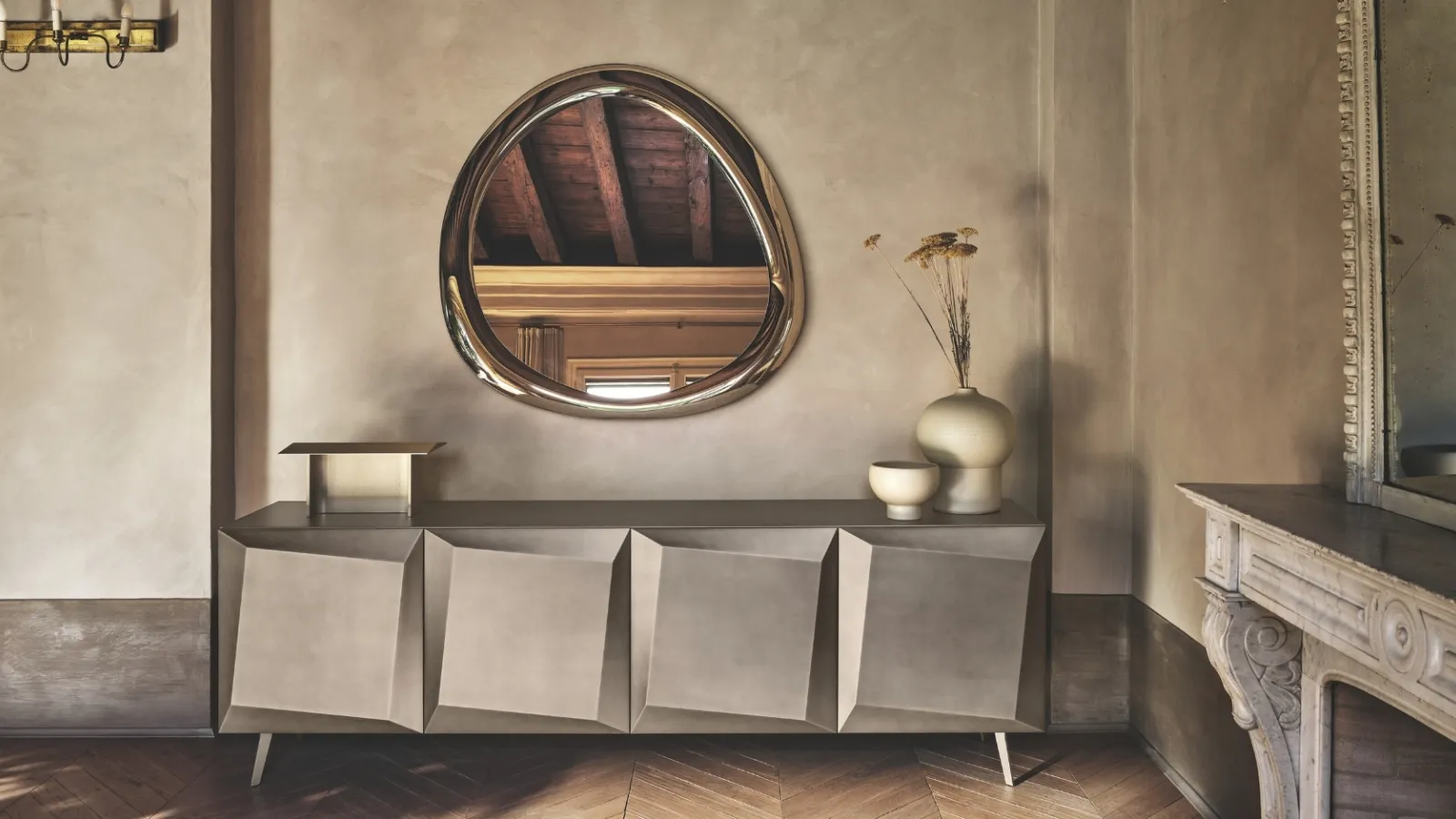 Specchio con cornice in vetro Aura di Calligaris