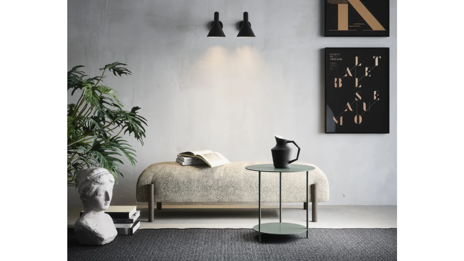 Tavolino Circle in metallo laccato di Novamobili