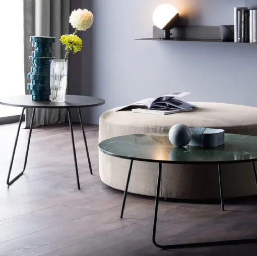 Tavolino rotondo in marmo Orbis di Novamobili