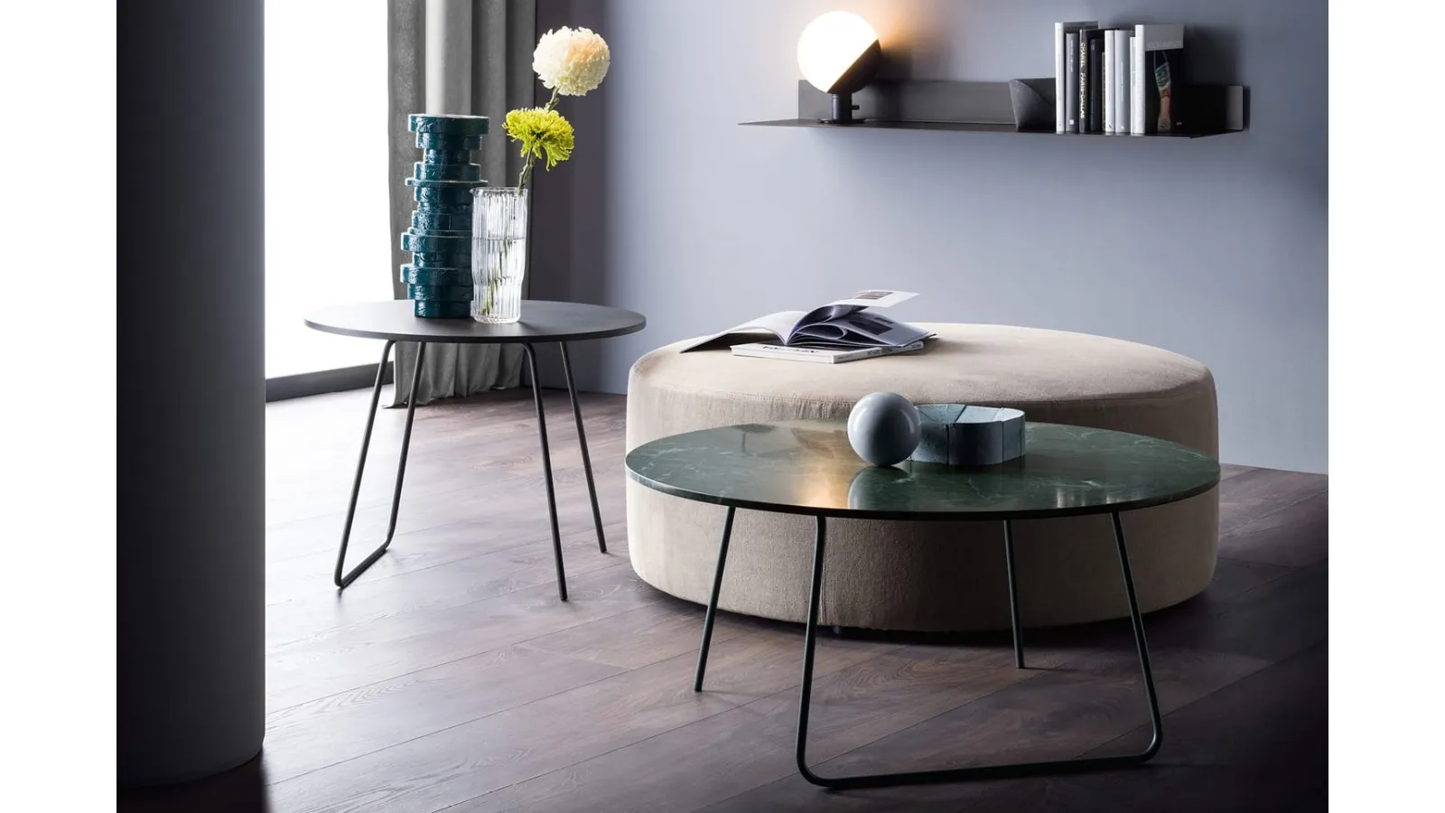 Tavolino rotondo in marmo Orbis di Novamobili