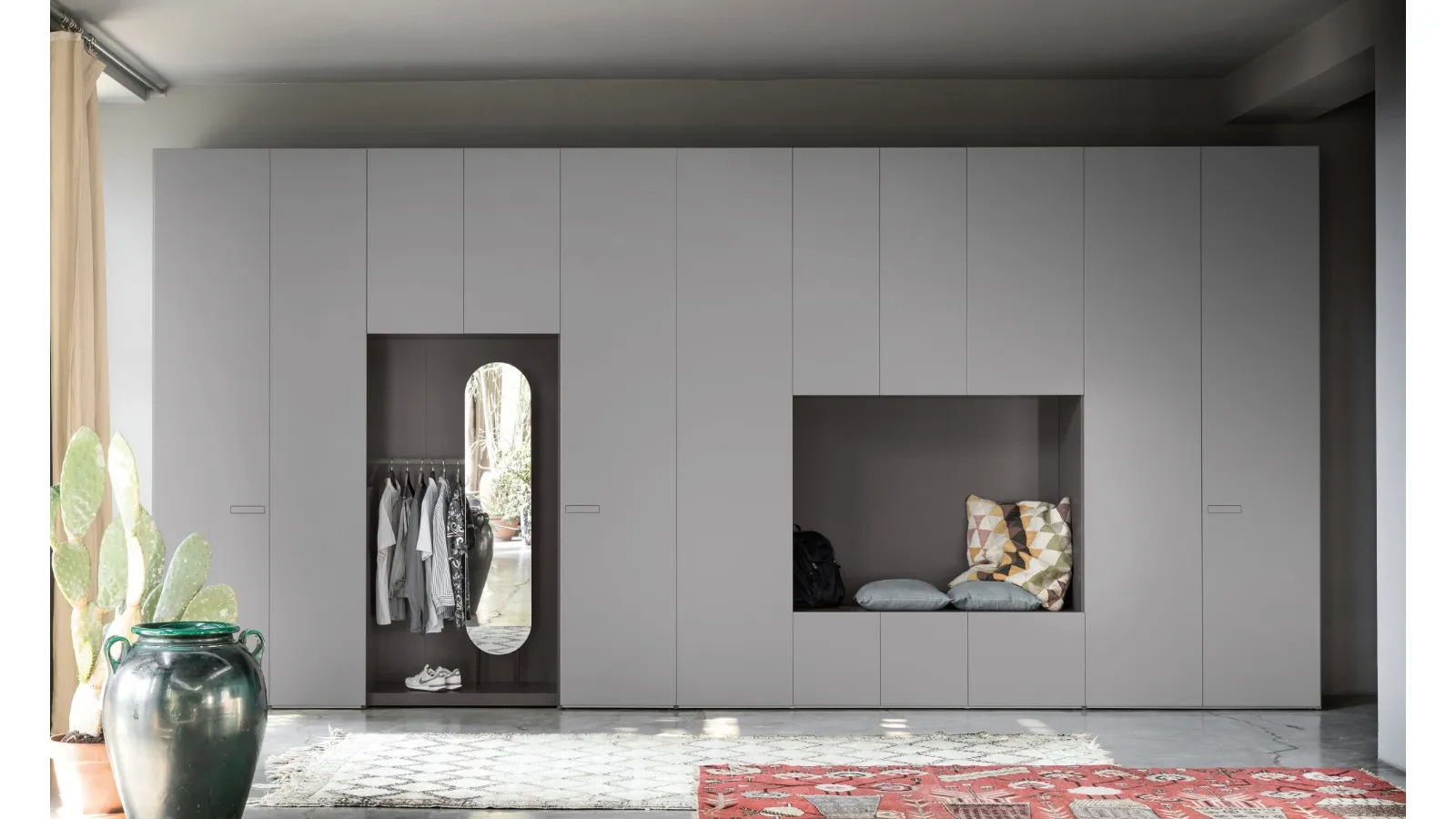 Armadio Alfa con Nicchia di Novamobili