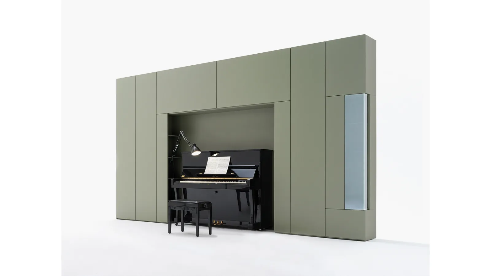 Armadio Freedhome a ponte in laccato opaco con ante battenti di Caccaro