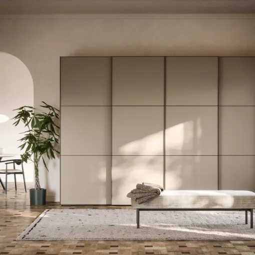 Armadio Dover con anta scorrevole di Novamobili