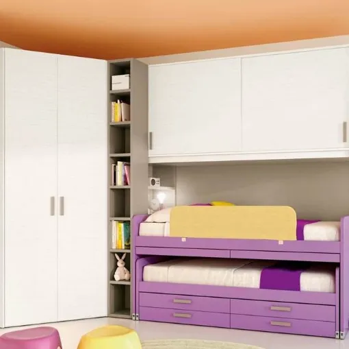 Cameretta 622 a ponte con armadio angolare e secondo letto estraibile di Ferrimobili