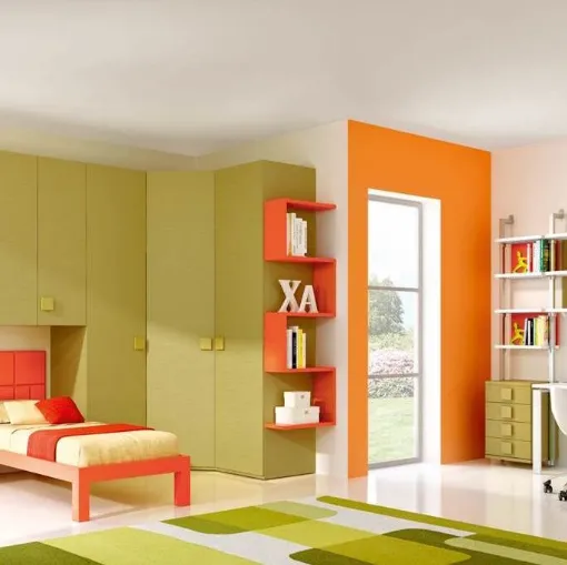 Cameretta 640 a ponte con armadio angolare e scrivania di Ferrimobili