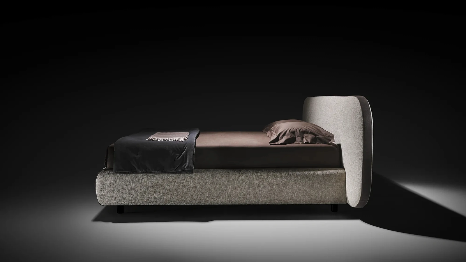 Letto matrimoniale B-Curve di Twils