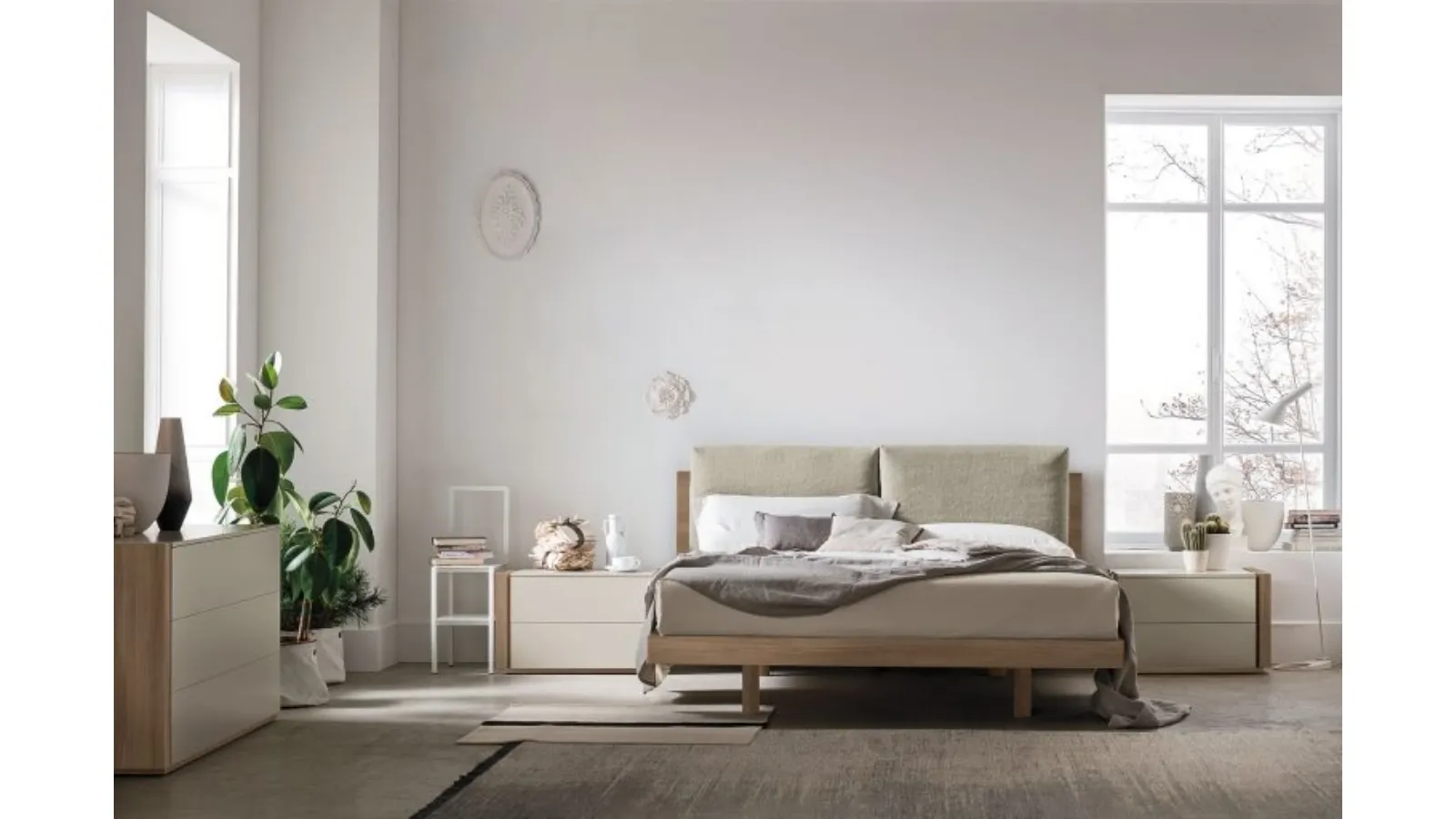 Letto con testiera imbottita Nikki di Tomasella