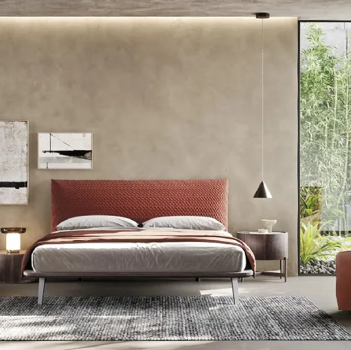 Letto Testiera Imbottita e giroletto in legno di Mobilgam