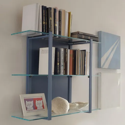 Libreria sospesa Icon 02 in metallo e vetro di Ponti Terenghi