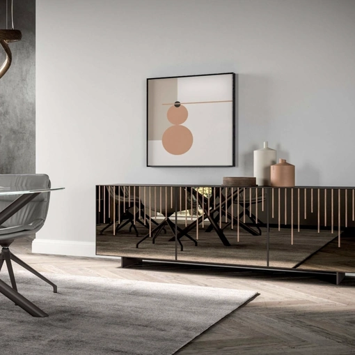 Madia Rain a tre ante in vetro con listelli in legno di Ozzio