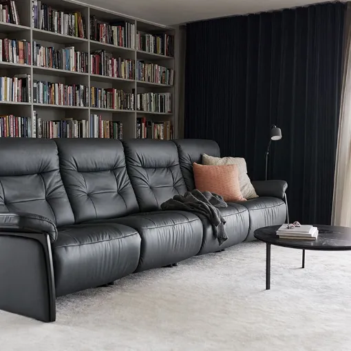 Divano relax in pelle Mary Wood di Stressless