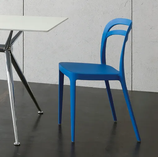 Sedia impilabile in polipropilene di Ponti Terenghi