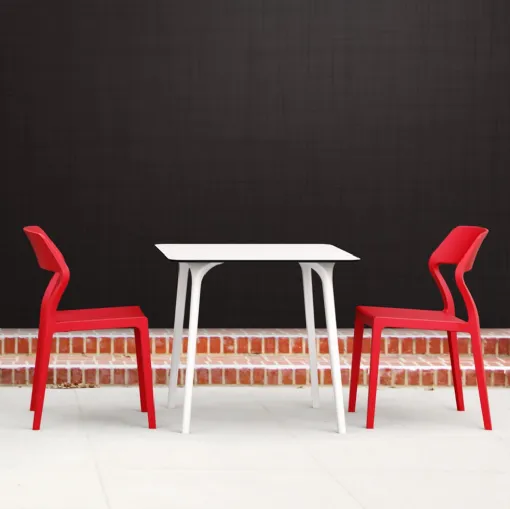 Sedia in polipropilene impilabile Grace di Ponti Terenghi