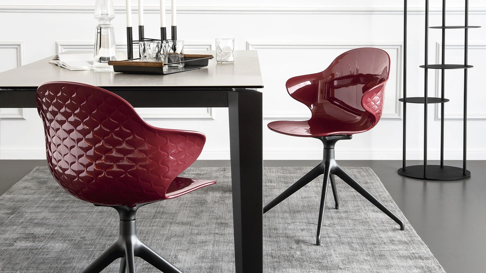 Sedia girevole in policarbonato Saint Tropez di Calligaris