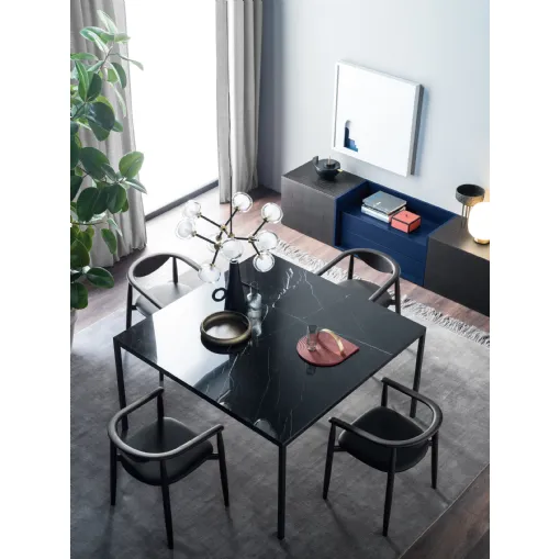 Tavolo quadrato Filo in Light Stone di Novamobili