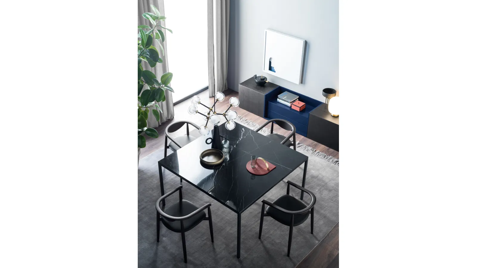 Tavolo quadrato Filo in Light Stone di Novamobili