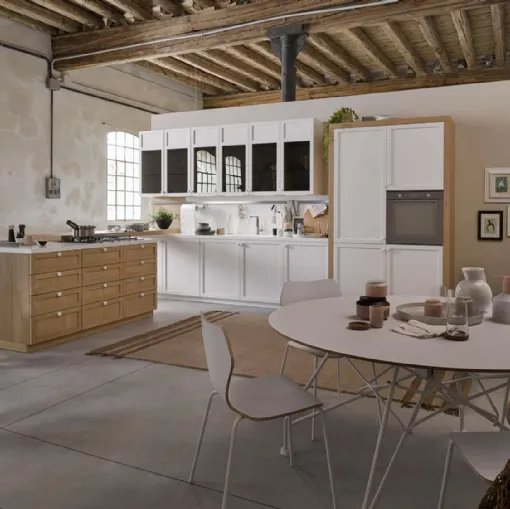 Cucina Classica Mia con penisola in legno naturale e laccato Bianco di Dibiesse