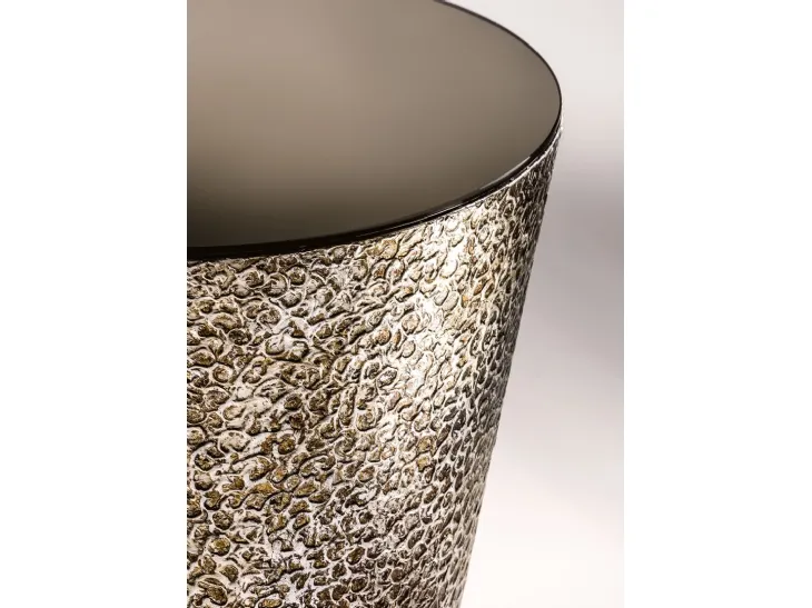 Tavolino in metallo lavorato a mano con piano in specchio molato Conico basso di Cantori
