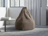 Pouf a sacco in tessuto Lupin di Doimo Salotti