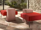 Pouf di design in tessuto Mark di Doimo Salotti