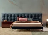 Letto in tessuto Boiserie Oscar Capitonné di Twils