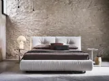Letto in tessuto imbottito Kumo di Twils