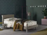 Letto Singolo in tessuto con testiera Camelia Mod 30 di Twils