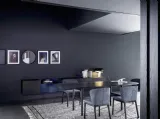 Mobile sospeso Madia Box 18 01 in Rovere Carbone e laccato opaco di Novamobili