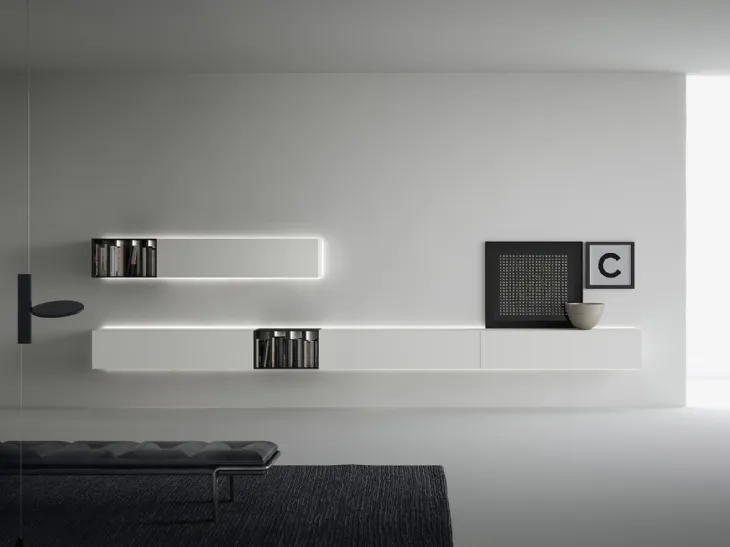 Mobile sospeso in laccato bianco opaco con schiene LED sul perimetro Wallover 02 di Caccaro
