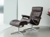 Poltrona reclinabile in pelle con struttura in legno Erik di Stressless