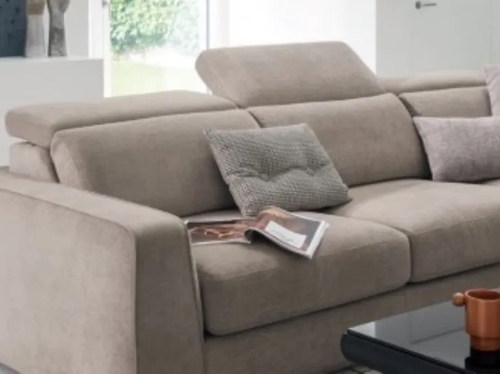 Divano con schienale regolabile Cast di Calligaris