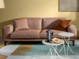 Divano lineare in tessuto Hammer di Calligaris