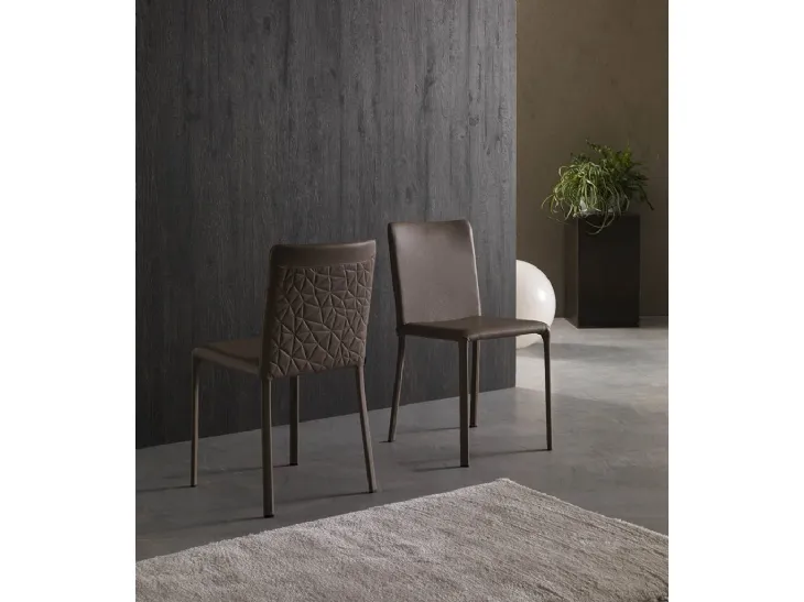 Sedia rivestita in pelle con motivo geometrico sullo schienale Lunette Plus di Ozzio