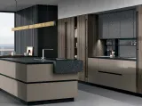Cucina Design a isola in laccato opaco con top in gres Nero D23 003 di Doimo Cucine