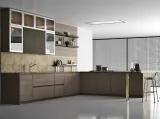 Cucina Moderna angolare in rovere con penisola con particolari in ottone D23 001 di Doimo Cucine